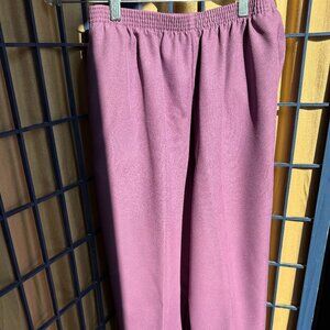 Alfred Dunner Women’s Pull On Pants Size 16 Purple Elastic Waist